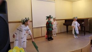 Театральная постановка басни И.А. Крылова.