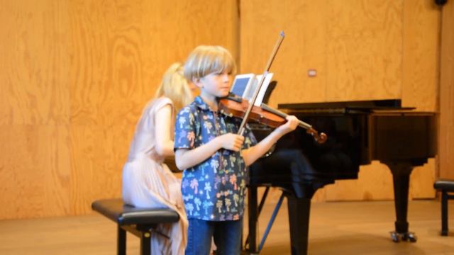 Haydn G major violin concert with a cadence composed of Miron 9 years