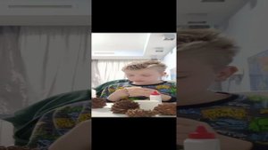 как делать ёлку из шишек для конкурса