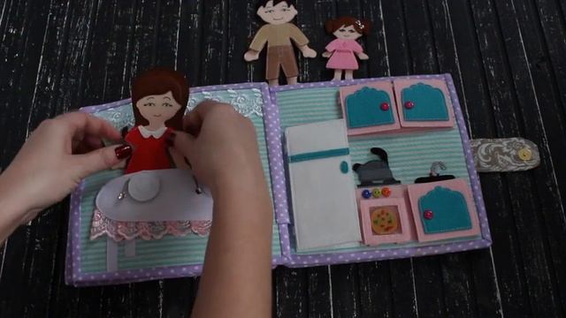 Developing book of felt  Family  Развивающая книга из фетра Семья