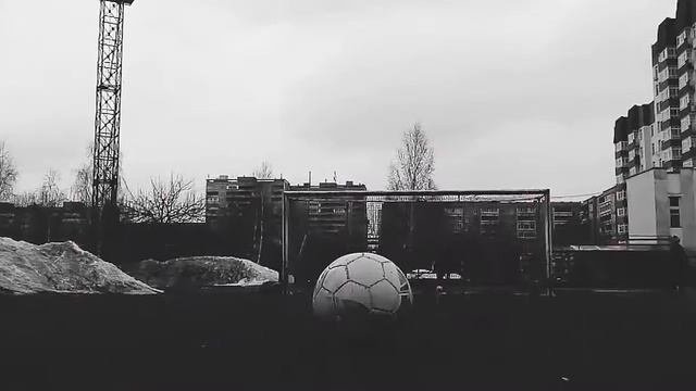 Попал 3 раза подряд в перекладину