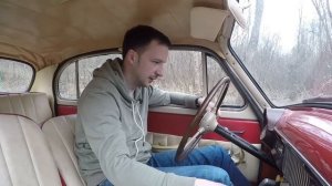 РЕТРО-АВТОМОБИЛЬ МОСКВИЧ 410