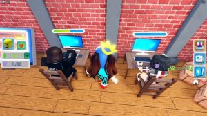 ?  СТАЛА САМОЙ ПОПУЛЯРНОЙ СТРИМЕРШЕЙ в РОБЛОКС