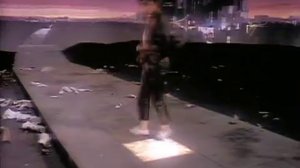 Michael Jackson - Billie Jean Official Video