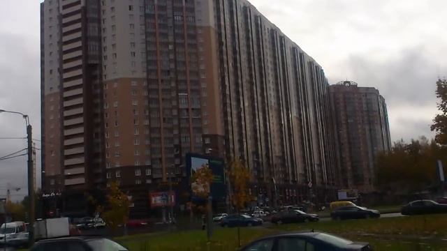 Строительный Трест. Есенина 1 .СПб.