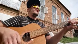 Золотом покрыты купола