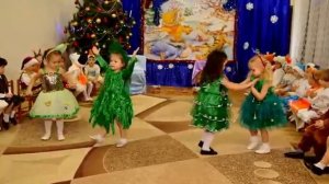 Танец елочек. Младшая.