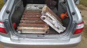 Сдаём чугунные радиаторы отопления в металлолом.