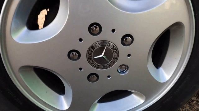 Сферические болты VS Конические Mercedes Benz Sprinter 311 CDI смотреть онлайн