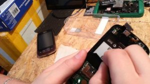 Как разобрать телефон Prestigio PAP3540. Снятие дисплея. Ремонт телефонов в Украине