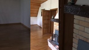 Каминная топка Keddy в камине из кирпича