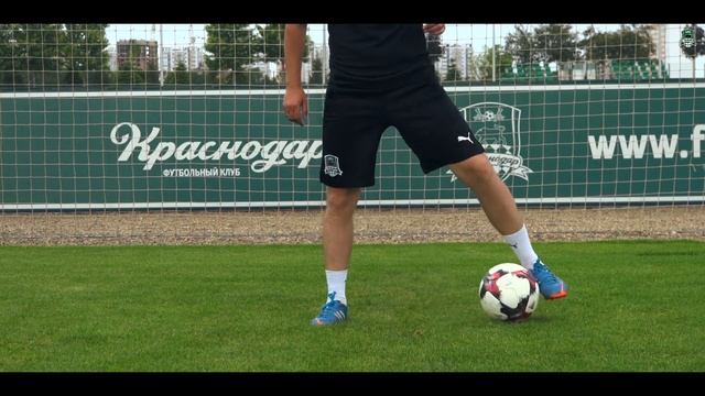 Блок III. Упражнение № 14. Перекат«подошва-внутренняя» со сменой ног (без подскока) смотреть онлайн