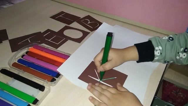 Трафарет своими руками / учим буквы