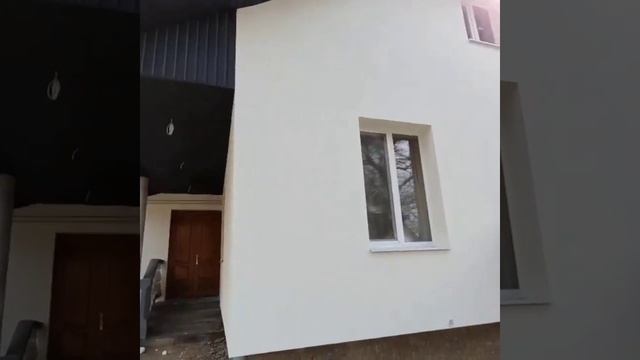 Фасад будинку. Декоративна штукатурка. Утеплення фасаду пінопластом. Дах Монтаж Утеплення цоколя.