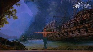 Мужская вариация из балета "Корсар", которую исполнил Кимин Ким на Гала Dance Open 2022