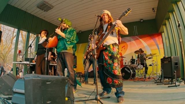 Дубовая роща - Дуратино (День радио) смотреть онлайн