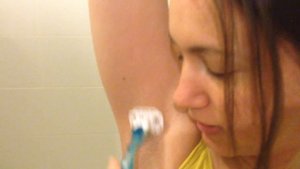 КАК БРИТЬ ПОДМЫШКИ БЕЗ ВОДЫ ♛ Beauty Обзоры