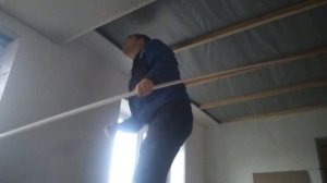 Потолок на кухне из гипсокартона и пвх панелей!!!