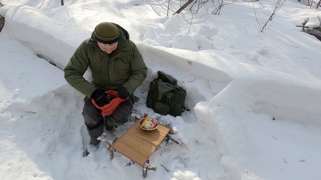 Странный шум (гул) в лесу /Доширак в походе смотреть онлайн