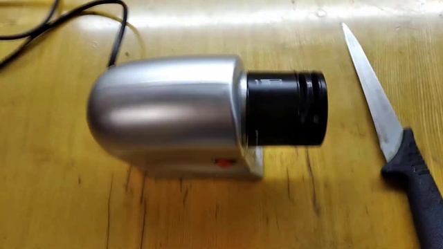 Не покупайте это НИКОГДА!!! Точилка для ножей HomeClub говно. смотреть онлайн