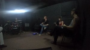 (Репетиция)Кавер группа,, Везде свои"- Салют Вера