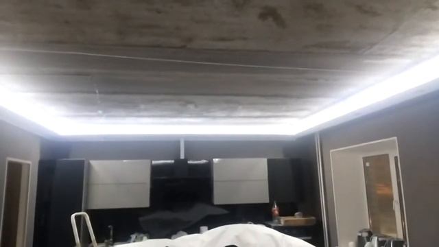 монтаж парящего натяжного потолка и установка светодиодной ленты смотреть онлайн