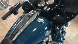 Road Glide Special 114 (FLTRXS) 2021  Billiard Teal,  Harley-Davidson