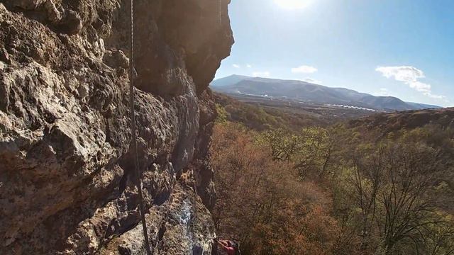 Первая ВИА-ФЕРРАТА Крыма от водопада Су-Учхан на вершину скалы Грифона.
