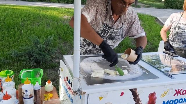 Жареное мороженое с мясом