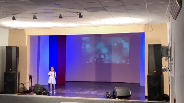 Викусёк поёт песню «Оловянный солдатик» ко Дню защитника Отечества»#талантливые дети#Суоярви смотреть онлайн