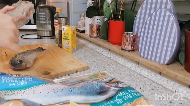 Готовлю вкусный обед. Форель с овощами в духовке. Болталка. @user-ue3qo2hu1s