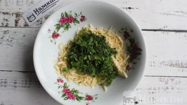 Дрожжевой пирог с сыром и зеленью Отщепенцы