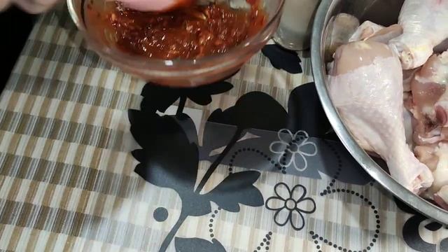 Куриные ножки с паприкой и чесноком