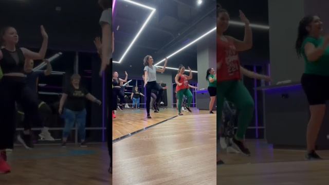 Потолок ледяной❤️ смотреть онлайн