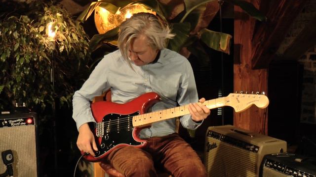 Fender Stratocaster from 1980 presented by Vintage Guitar Oldenburg and Tobias Hoffmann смотреть онлайн