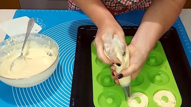 ПОНЧИК! ПОНЧИКИ Бисквитные . Готовьте сразу несколько порций. смотреть онлайн