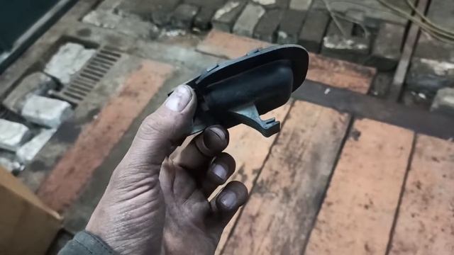 Салонная ручка открывания передней правой двери на БМВ Е36. Запчасти на БМВ Е 36. смотреть онлайн