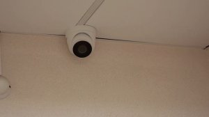 Установка 2 камер видеонаблюдения HiWatch и регистратора. Квартира в Москве.