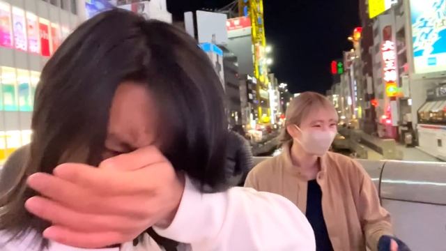 胸揉みますヤバすぎる美女と遭遇したwwww