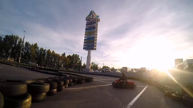 Картинг возле ТРЦ Аквамолл в Ульяновске смотреть онлайн