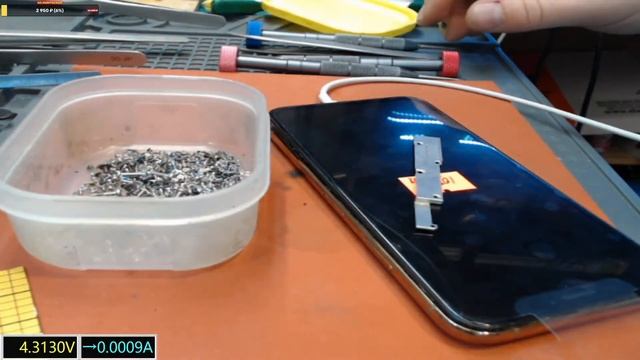 Iphone XS не включается. Диагностика смотреть онлайн