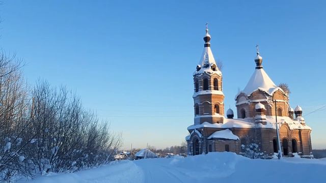 Камгорт. Введенская церковь