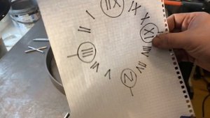 Часы из винных пробок своими руками