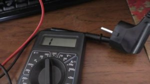 Проверяем паяльник на заземление мультиметром