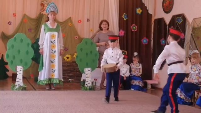 Весна в родном краю. Подготовительная гр. МБДОУ №3. г.Новошкахтинск. Муз.рук. Сергеева Н.А. смотреть онлайн