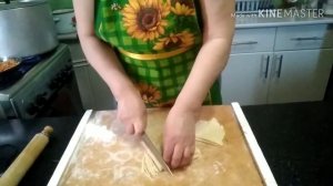 Готовим домашнюю суп лапшу из индоутки.