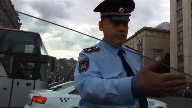 День, когда Москва вышла на улицу (анонс) смотреть онлайн