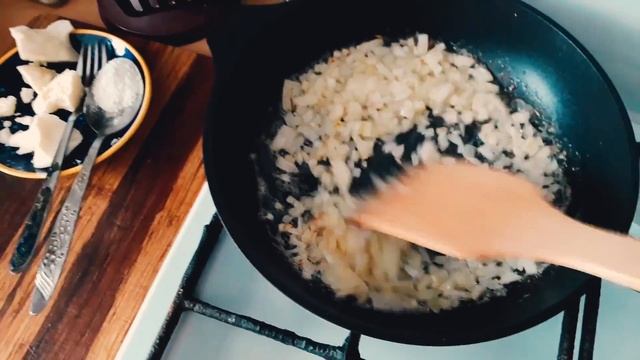 Мойва тушеная в сметане! Вкусный и простой рецепт