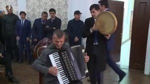 Кароматулло Курбонов                                                  Колечи Саньат.