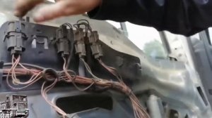 МАN TGА 8×4. Полный разбор водительской двери. Снятие обшивки, панели, механизма стеклоподьемника.